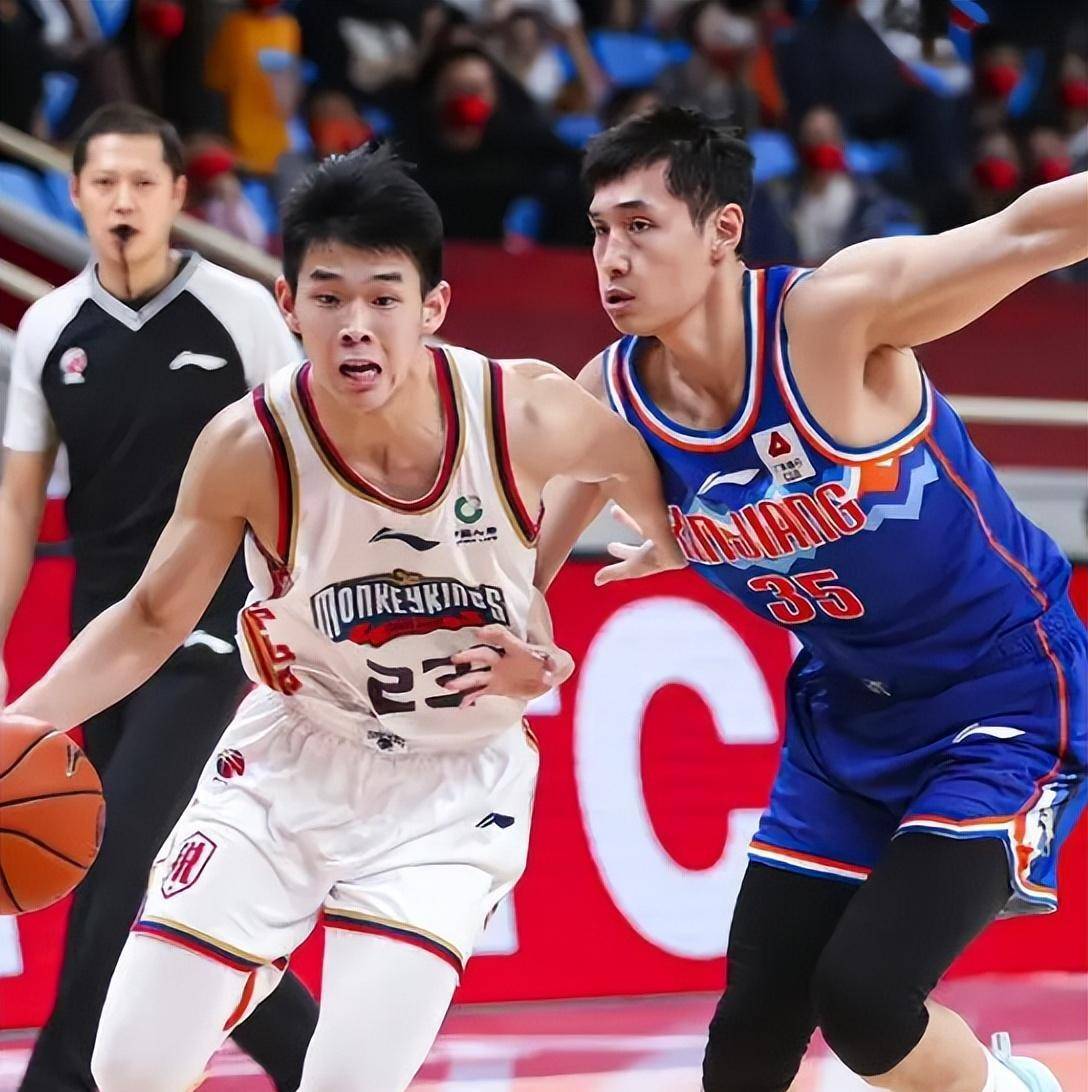 新疆男篮全力以赴，争夺东部霸主