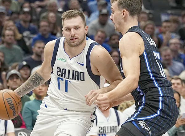 独行侠力克魔术，东契奇强攻快跑