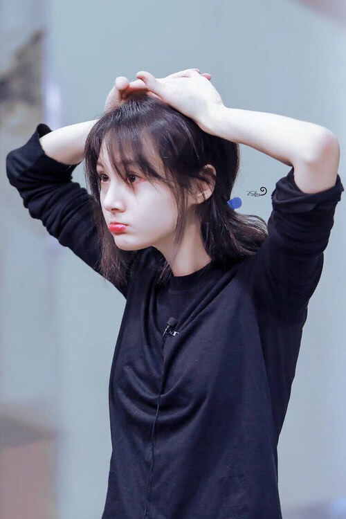 锋刃无解，奥利维耶独舞，里昂进攻风暴撕裂贝蒂斯防线