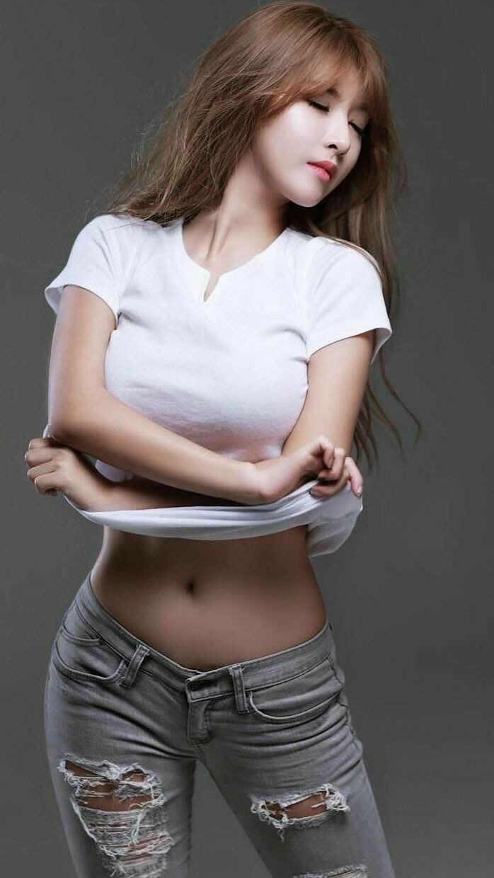 欧冠淘汰赛之夜，赖斯持续制造杀伤，铁血中场铸就不眠剑锋