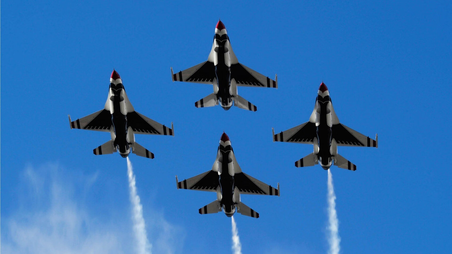 逆转风暴，国王在总决赛第三场翻盘尼克斯