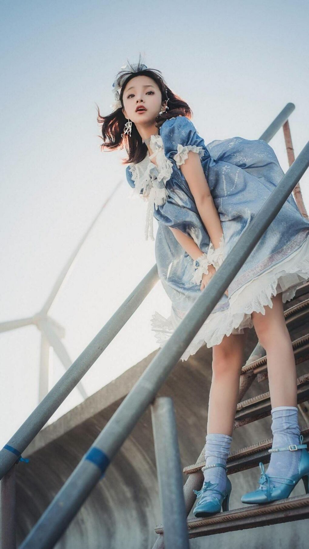 孤胆东契奇难敌机器快船，当个人英雄主义撞上精密战术的叹息