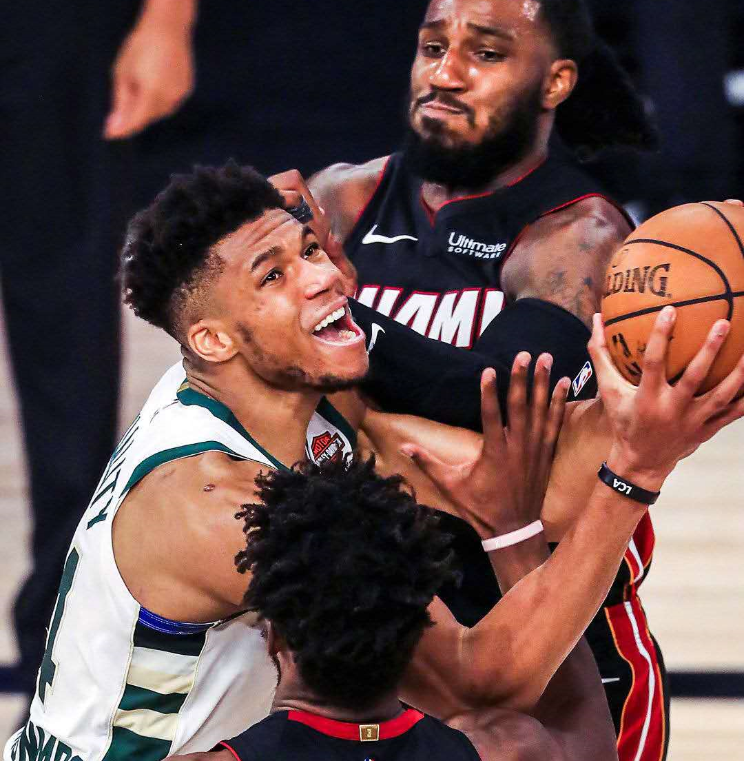 森林狼最后时刻击败火箭，范弗利特在东决关键战接管比赛