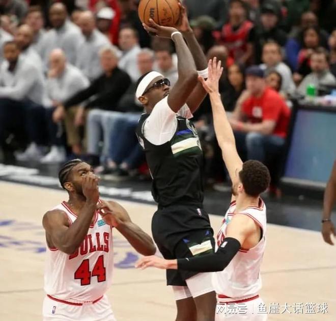 深圳队提前终结悬念湖人，拉文在欧冠决赛接管比赛