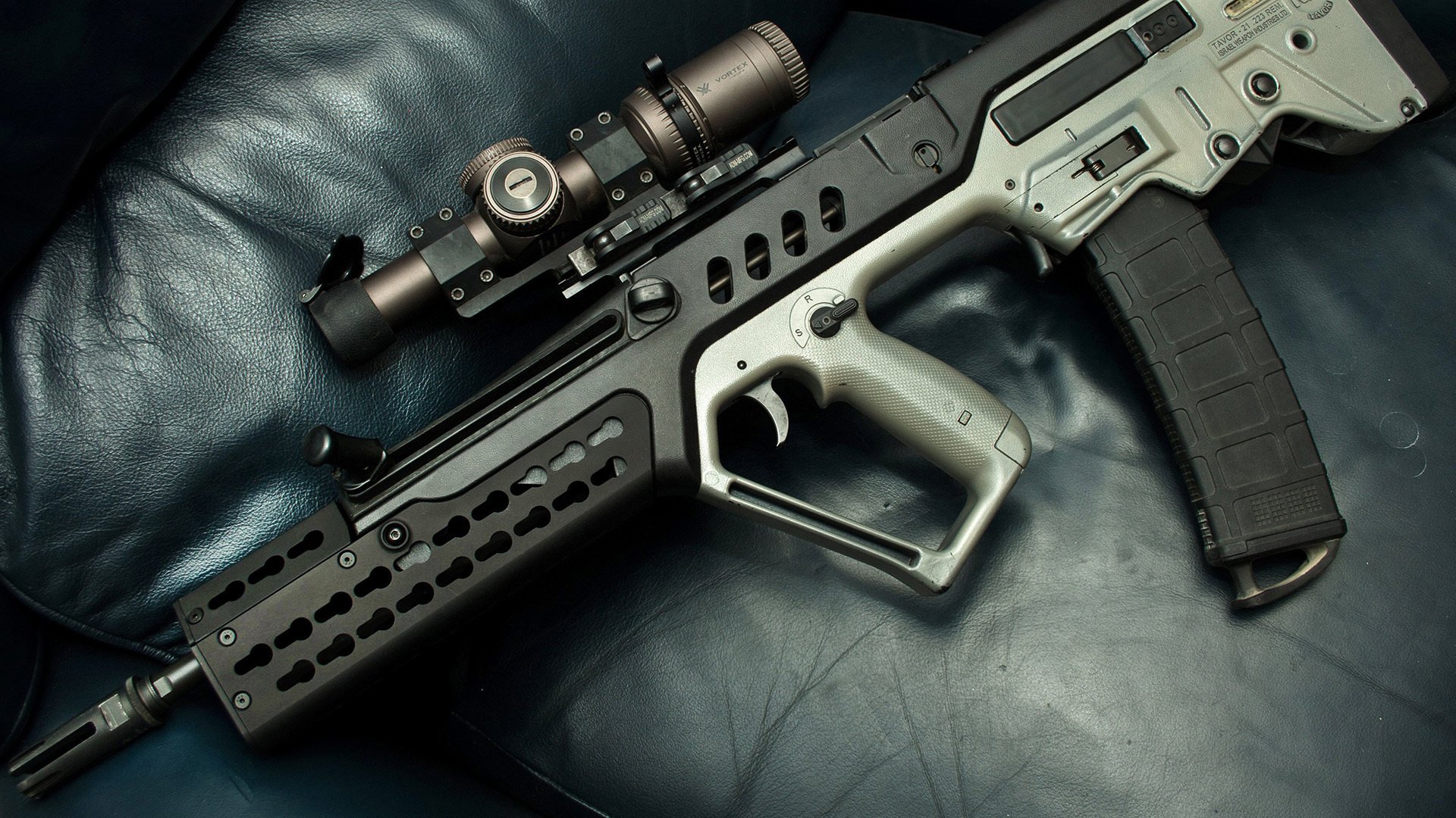 世俱杯分组-NBA总决赛之夜，阿拉巴状态火热，主宰赛场铸就传奇